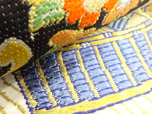  アンティーク　絵皿に花籠模様織り出し丸帯（着用可）